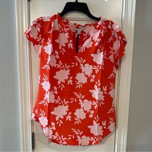 41 Hawthorn Tulip Sleeve Top
